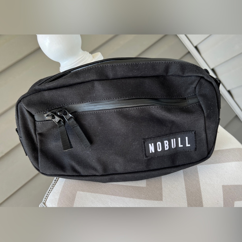 NOBULL Crossbody Bag Never Been Used.